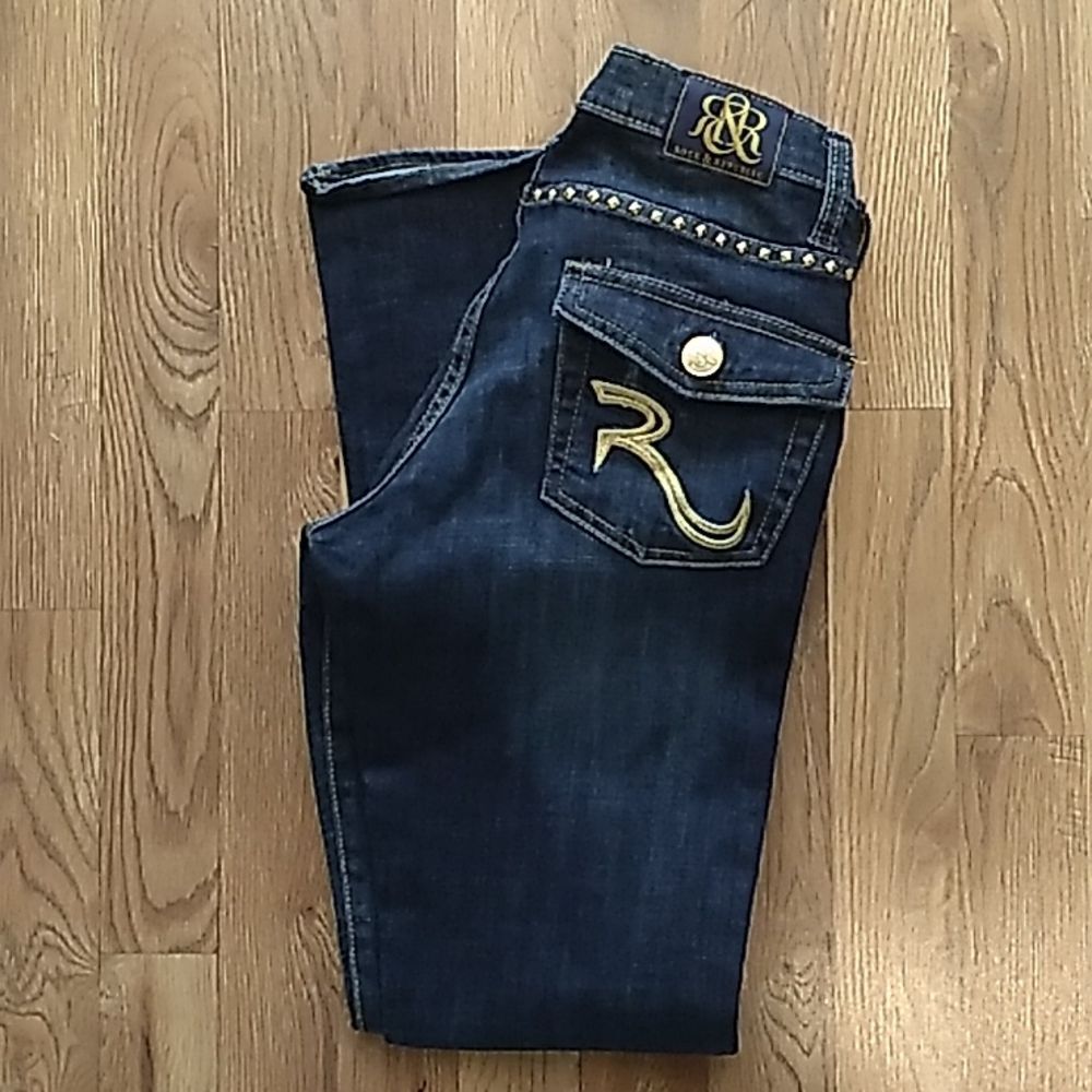 Rock & Republic Studded Kasandra Distressed Jeans. Size 4